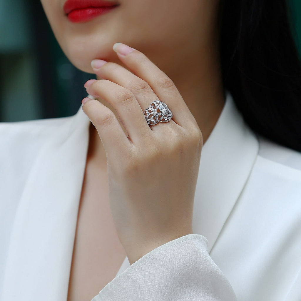 Sier Moissanite Luxury Inlaid Ring